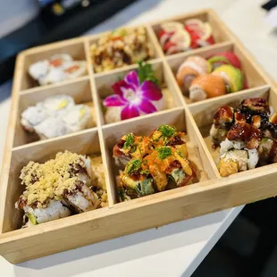 Roll Special Plate
