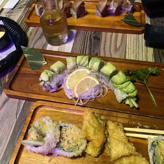 Golden Philadelphia Roll