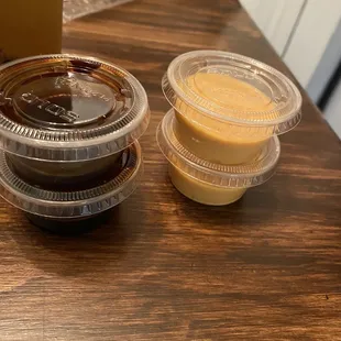 Sauce on the side, so the crunchy tempura flakes do not get soggy