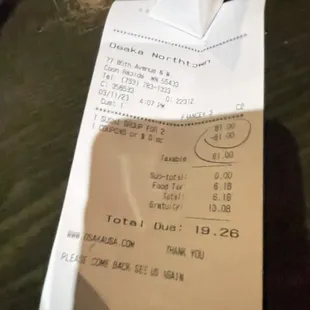 how 2 get fkk'ed..  the tip is calculated Wif TAX? and that meal doesn't cost that much.