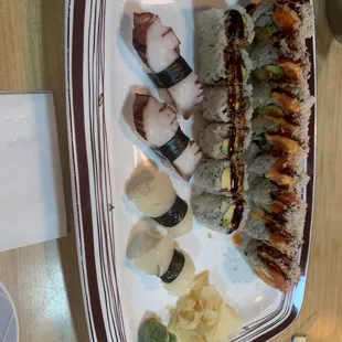 Sushi/ eel roll