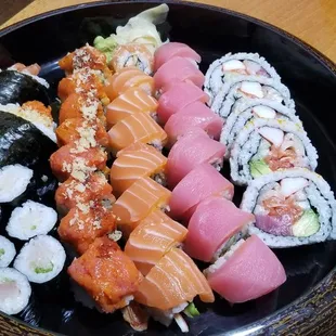 sushi, sushi and sashimi, sashimi, food