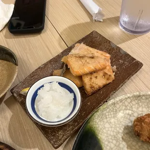 Fried Salmon Belly