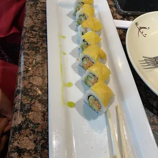 sushi, food, sashimi, sushi and sashimi