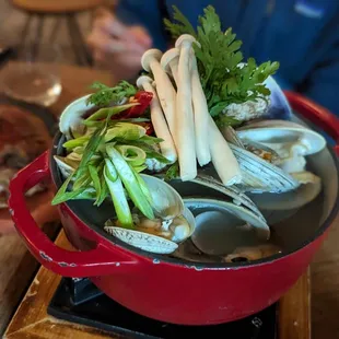 Clam tang