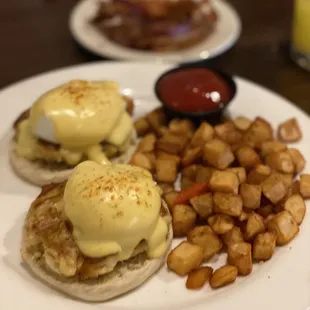 Chesapeake Benedict - Brunch at Oscars! So good!