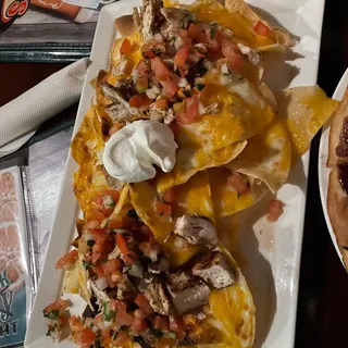 Cheesy Nachos