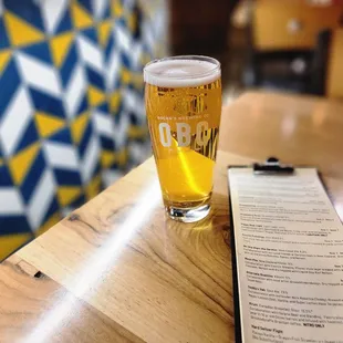 Neon Pils (New Zealand Pilsner 6.3% )