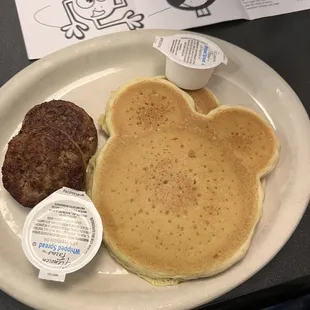Kid's meal Mickey Pancake