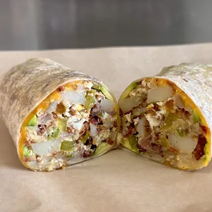 Bacon breakfast burrito (avocado extra)