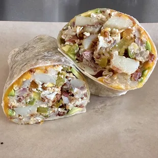 Bacon breakfast burrito (avocado extra)