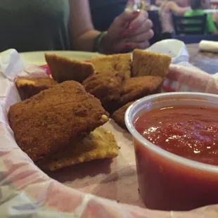 Mix of cheese and meat toasted ravioli