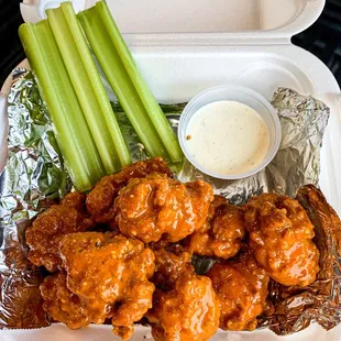 Boneless buffalo garlic Parmesan 10 Wings