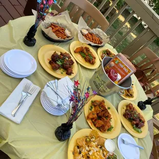 Delicious wings and chicken nachos