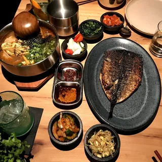 Dduk Mandu Guk - Takeout