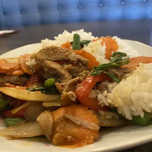 Spicy Basil Stir-Fried Dish with duck