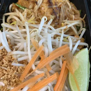 Excellent version of PAD THAI with tofu