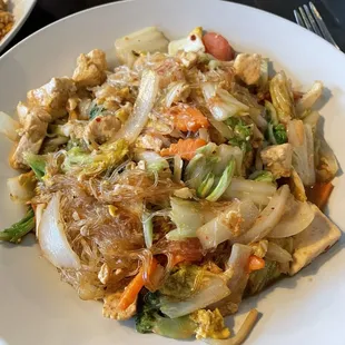 food, noodles, ramen, noodle soup, noodle dish, ramen and noodles