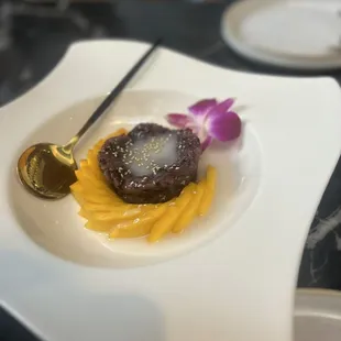 Sticky Rice w/ Mango