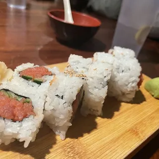 3. Tuna Roll