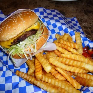 Cheeseburger and fries