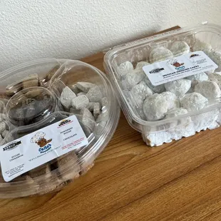 Mexican Wedding Cookies &amp; build-your-own platter