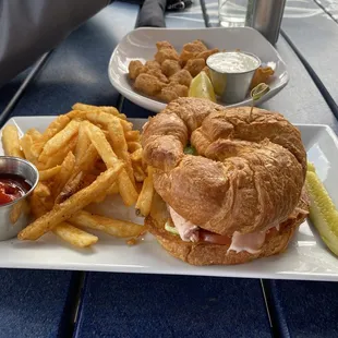 Smoked Turkey Sandwich