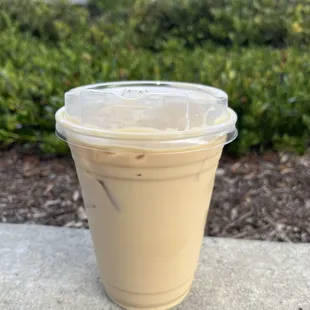iced vanilla latte