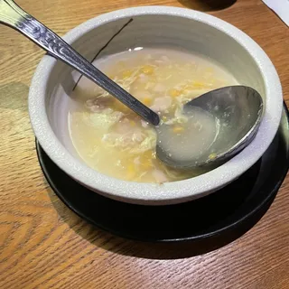 Sweet Corn with Shredded Chicken Soup