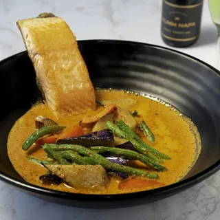 Spicy Coconut Broth Fish