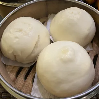 Steamed Egg Yolk Bun (3)