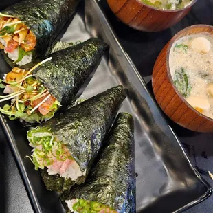 HAND ROLLS