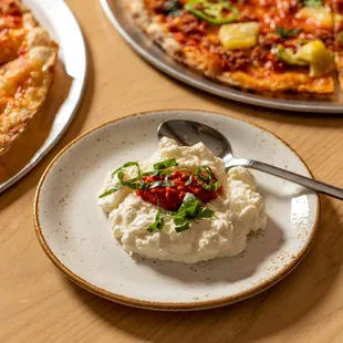 "Saka-style" for pizza crusts