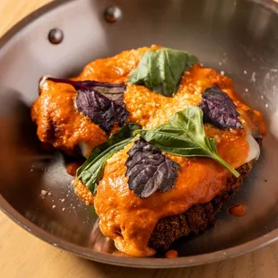 food, chicken wings and fried chicken