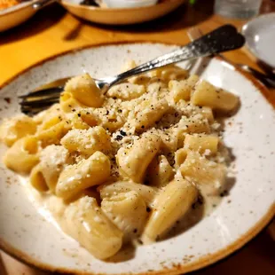 Cacio E Pepe