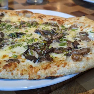 Funghi pizza