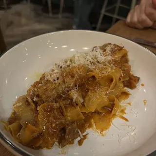 PAPPARDELLE ALLA VACCINARA