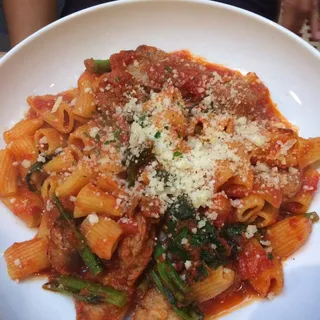 Rigatoni Alla Salsiccia