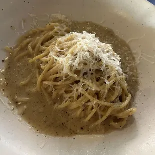 Spaghetti Cacio E Pepe