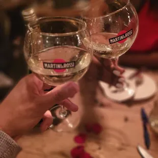 Tastey Brut Champagne