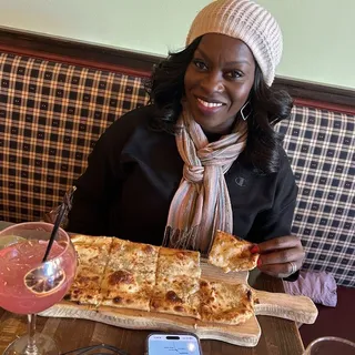 Cinque Formaggi, 5 Cheeses Pecorino, Mozzarella, Asiago, Parmigiano, Gorgonzola