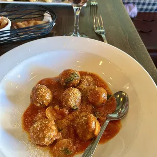 Polpette, Beef Meatball, For di latte Mozzarella, Pecorino fondue