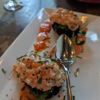 Crunchy salmon Tartare