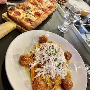 Diavolo Pizza &amp; Fettuccine Bolognese w/side of Meatballs
