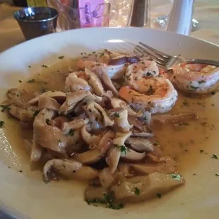 Shrimp and mushroom app