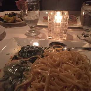 Pollo Verde - chicken topped with prosciutto, melted fontina cheese &amp; spinach with a side of fettuccine