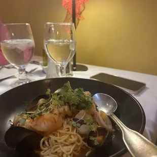 noodle dish, noodle soup, noodles, ramen, food, ramen and noodles