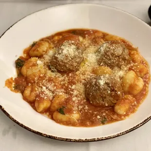 Gnocchi with meatballs