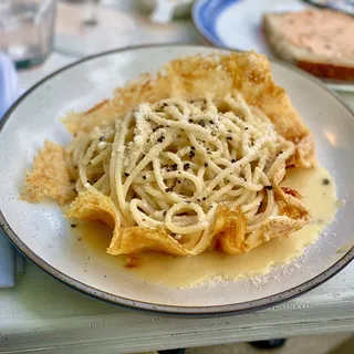 Cacio e Pepe Pasta