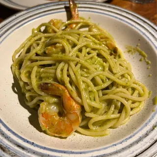 Spaghettoni pesto e gamberi Pasta